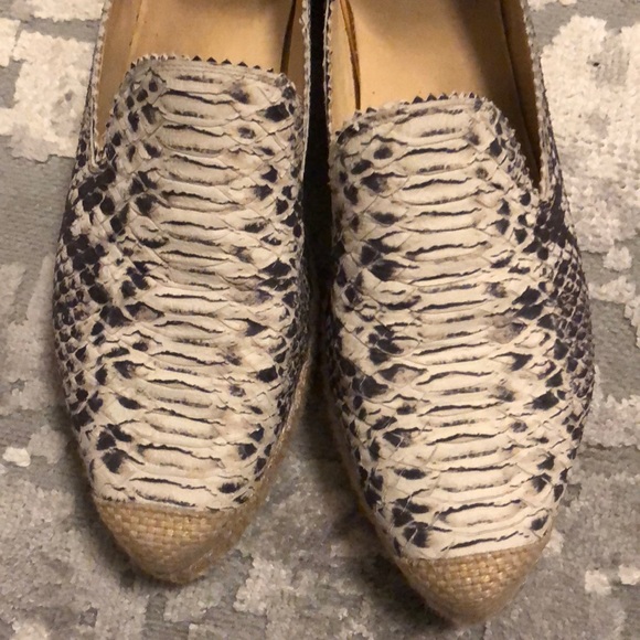 Stuart weitzman slip ons - Picture 3 of 6